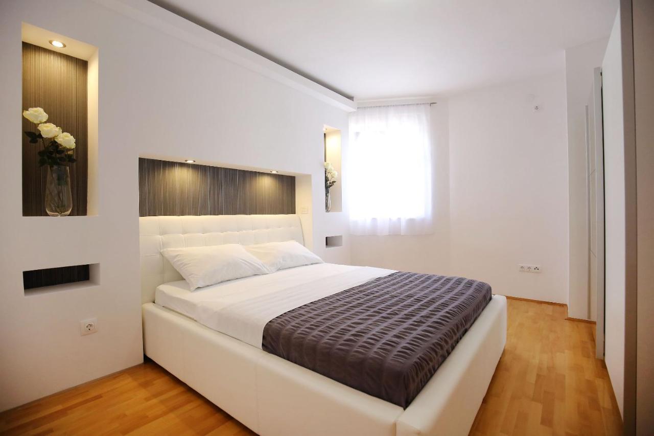 Apartments Tony บีโอกราดนาโมรู ภายนอก รูปภาพ