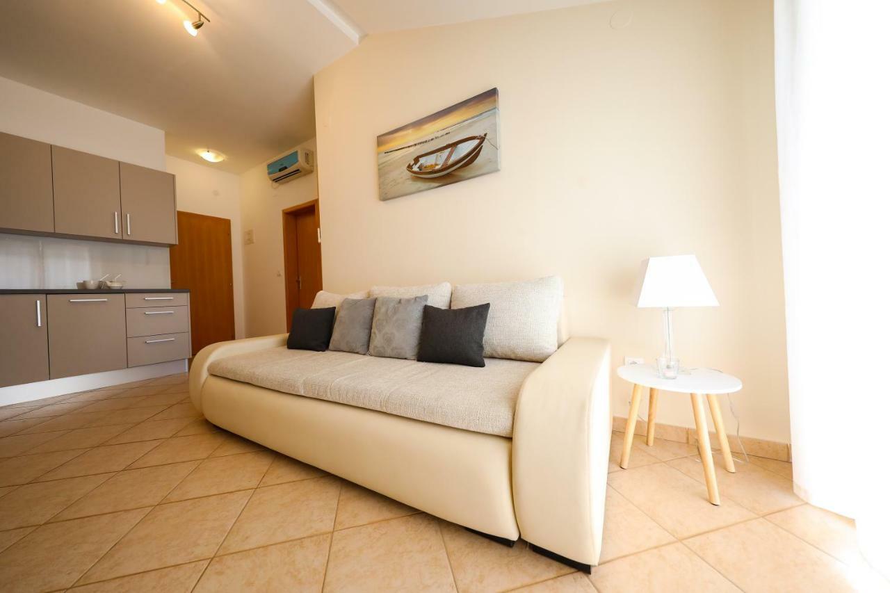 Apartments Tony บีโอกราดนาโมรู ภายนอก รูปภาพ